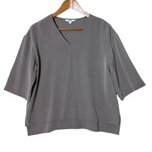 Uniqlo V-Neck Short Sleeve Boxy Blouse Tunic Top Size Small NWOT